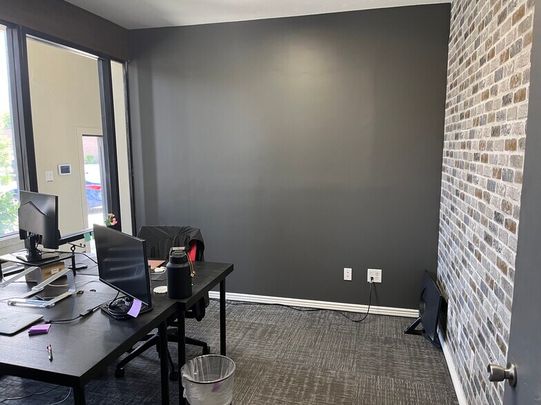 More Photos Of 1075 S 500 W, Woods Cross Office For Sale