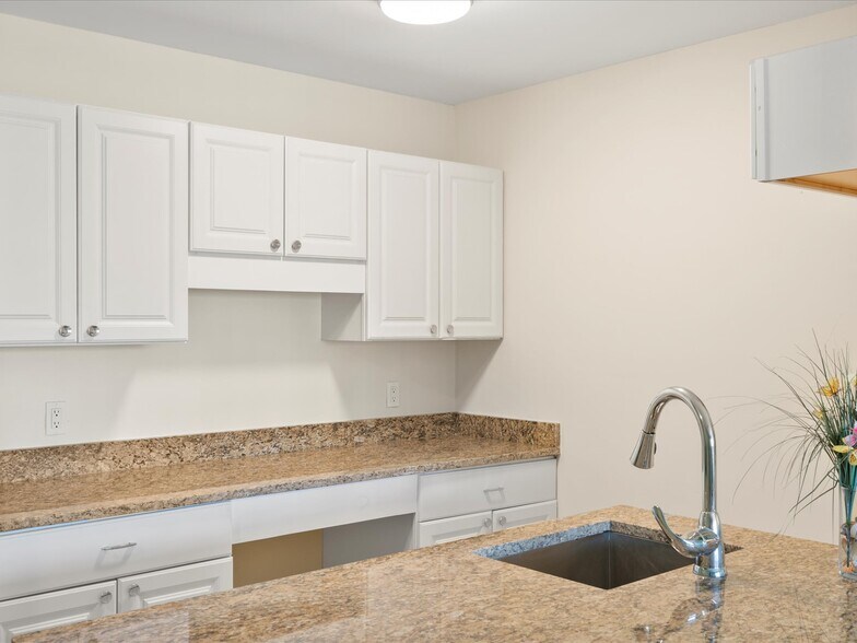 More Photos Of 4177 S Congress Ave, Palm Springs Assisted Living For Sale