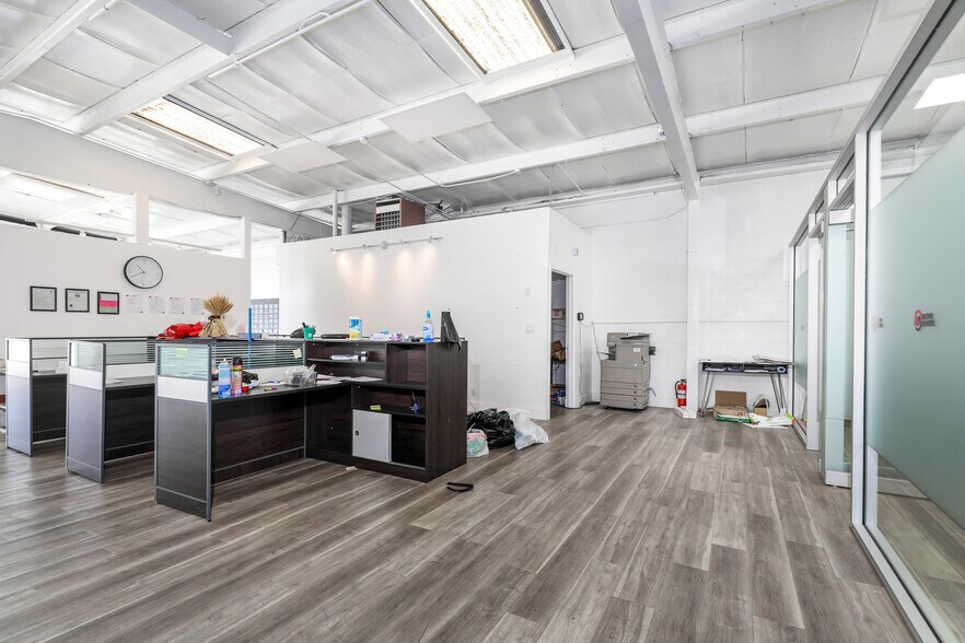 More Photos Of 953 W El Camino Real, Sunnyvale Auto Dealership For Lease