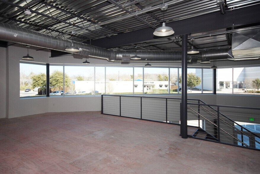 More Photos Of 4245 Marsh Ridge Rd, Carrollton Loft Creative Space For Sale