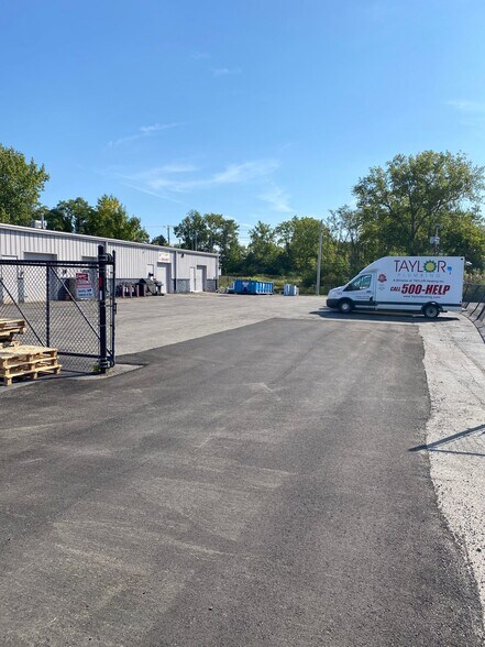 More Photos Of 1775 Buffalo Rd, Gates Light Distribution For Lease