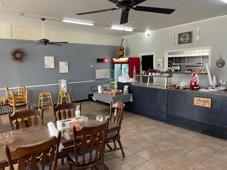 More Photos Of 105 W. Main Street, Marshallville Restaurant For Sale