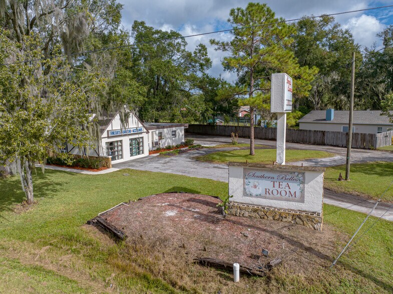 More Photos Of 2214 Thonotosassa Rd, Plant City Storefront Retail Office For Sale