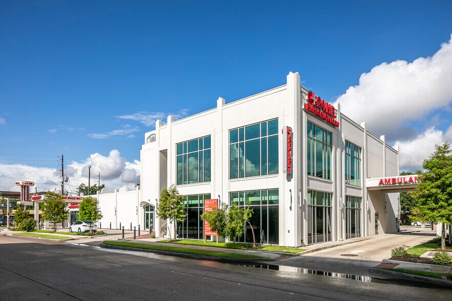 More Photos Of 1110 W Gray St, Houston Freestanding For Sale