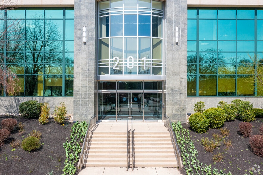 More Photos Of 201 King of Prussia Rd, Radnor Unknown For Lease