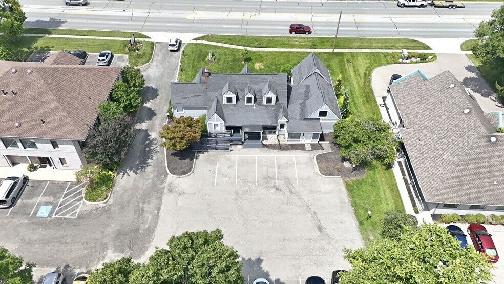 More Photos Of 7266 Far Hills Ave, Centerville Loft Creative Space For Sale