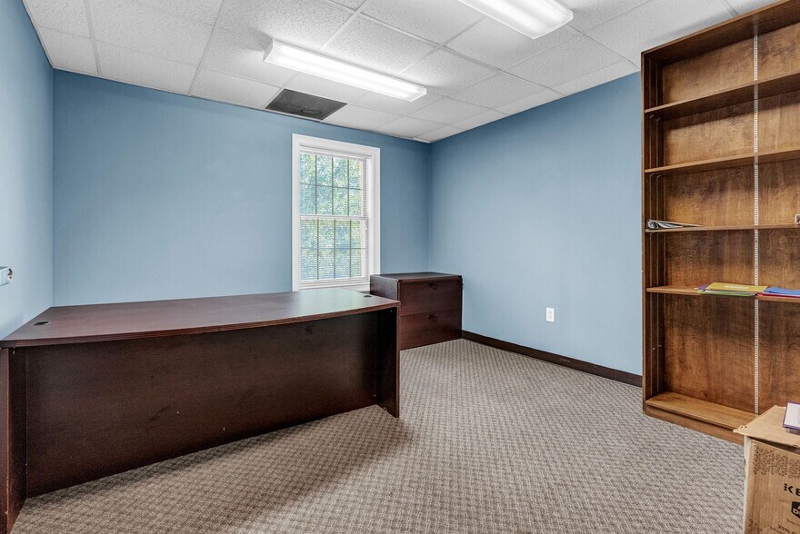 More Photos Of 4171 Marietta St, Powder Springs Medical For Lease