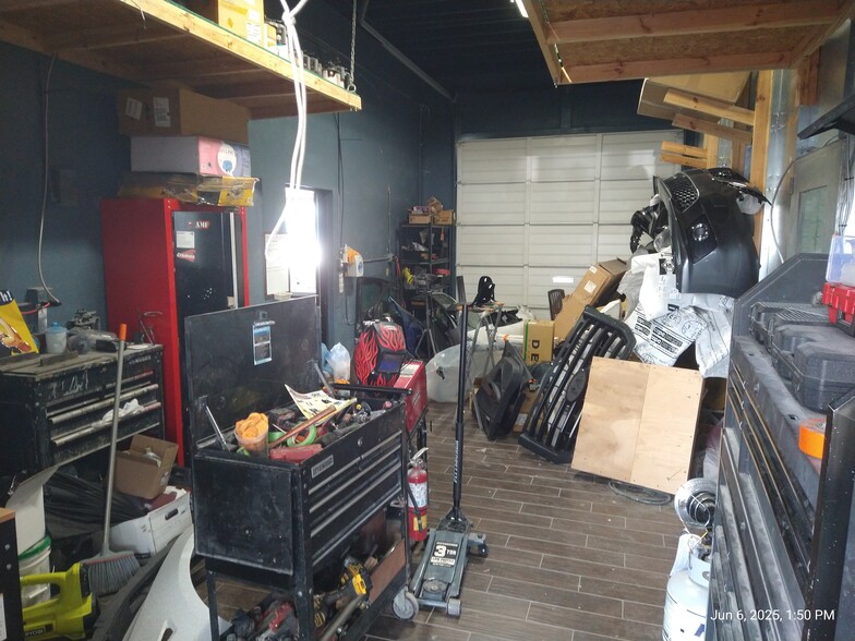 More Photos Of 1301 W Waters Ave, Tampa Auto Repair For Sale