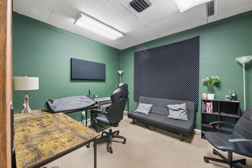 More Photos Of 1320 E Imperial Ave, El Segundo Loft Creative Space For Sale