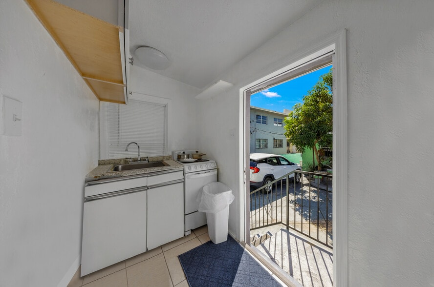 More Photos Of 1334 SW 4th St, Miami Apartments For Sale