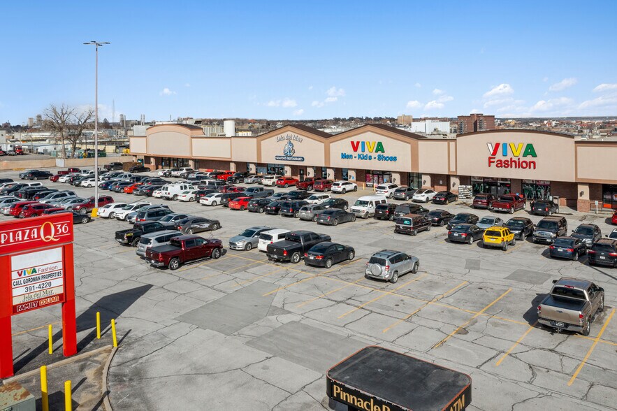 More Photos Of 5101-5125 S 36th St, Omaha Freestanding For Lease