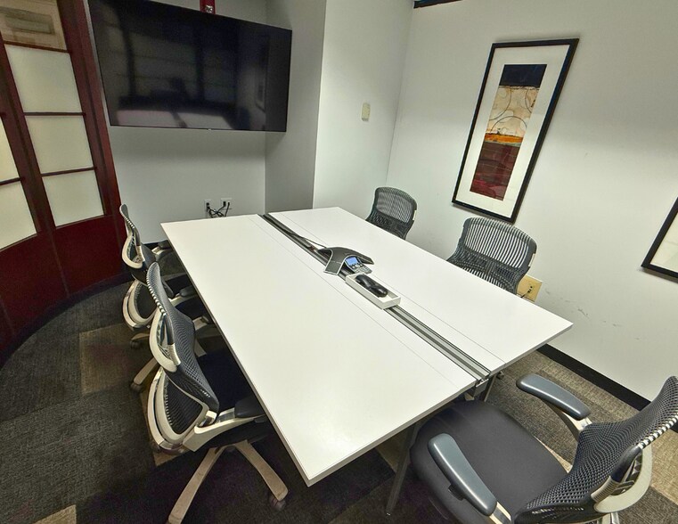 More Photos Of 1421 34th Ave, Seattle Office For Lease