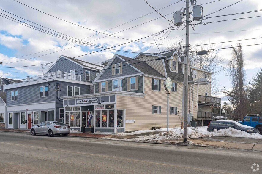 Primary Photo Of 85 Main St, North Andover Storefront Retail Residential For Lease