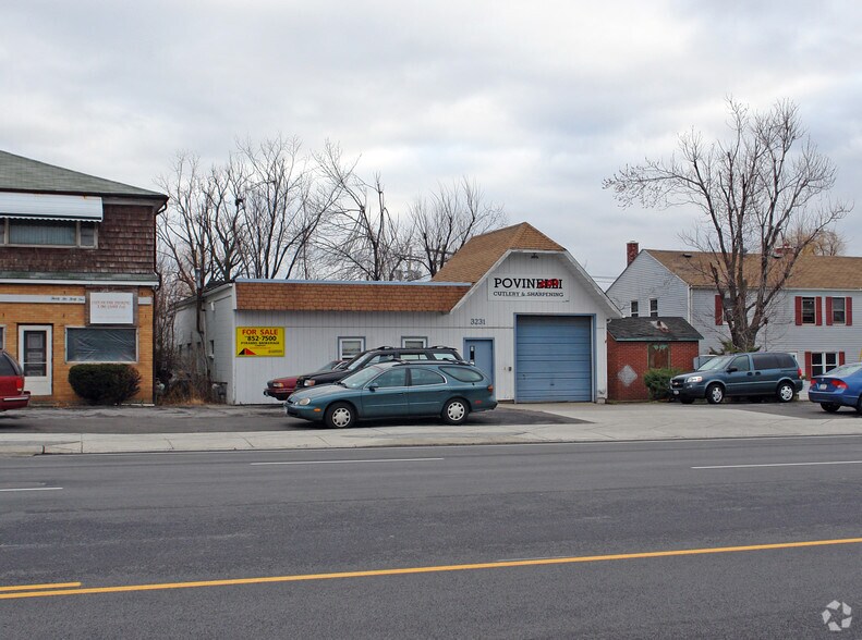More Photos Of 3231 Harlem Rd, Cheektowaga Warehouse For Sale