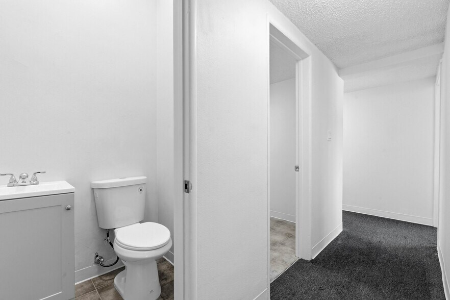 More Photos Of 1192 N White Ave, Pomona Office For Lease