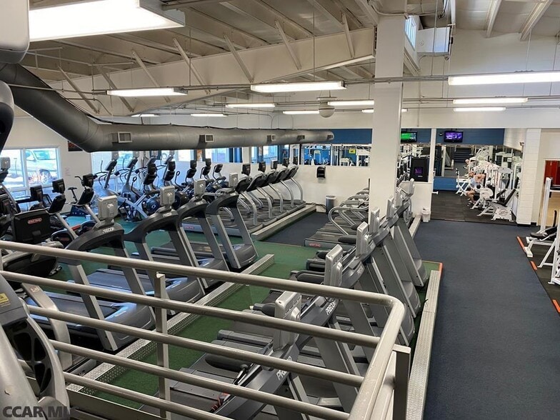 More Photos Of 1510-1520 Martin St, State College Sports And Entertainment For Lease