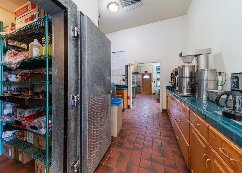 More Photos Of 796 W Evan Hewes, El Centro Restaurant For Sale