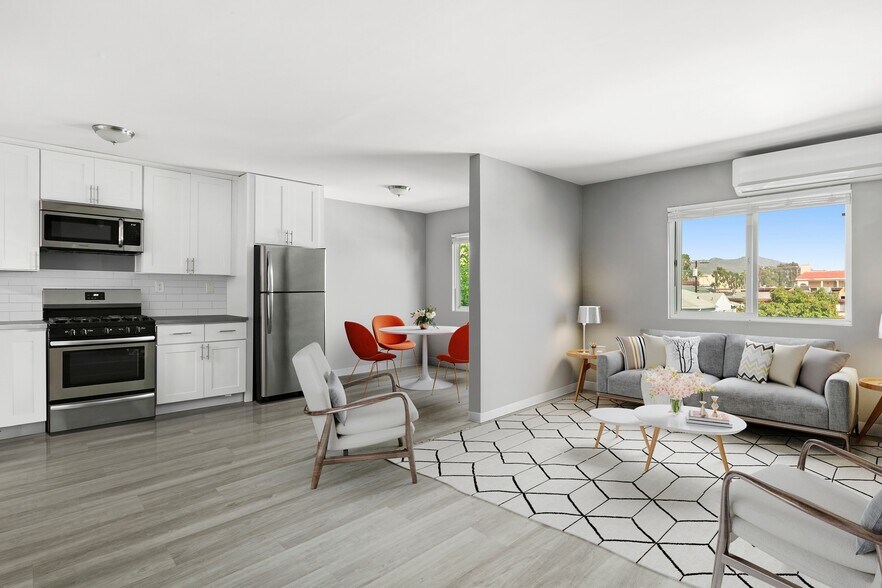 More Photos Of 629-631 E Elk Ave, Glendale Apartments For Sale