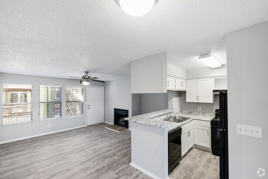 More Photos Of 509 N Westover Blvd, Albany Apartments For Sale