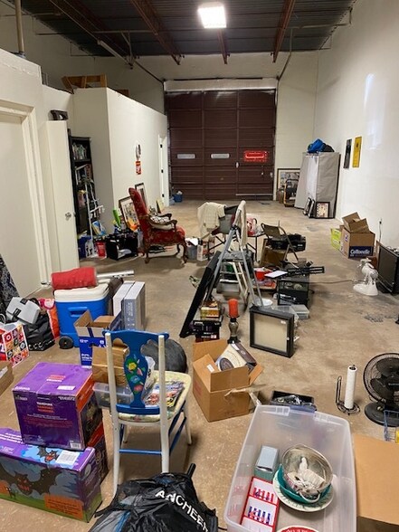 More Photos Of 3920 Classen Blvd, Norman Industrial For Lease