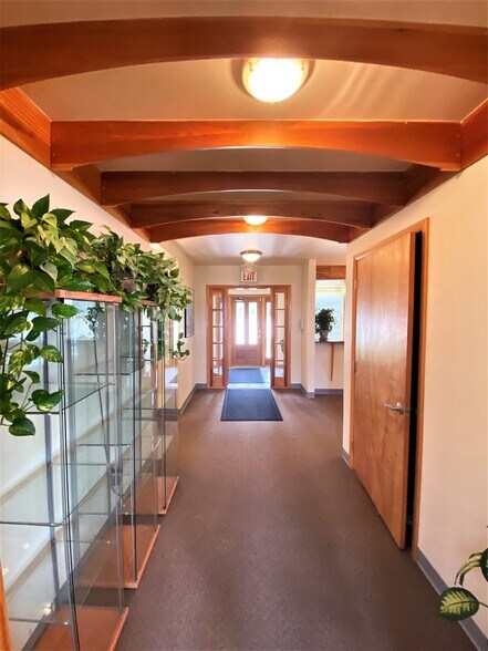 More Photos Of 206 Monroe St, Monroeville Office For Lease