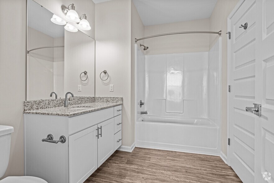 More Photos Of 3061 Godwin Blvd, Suffolk Multifamily For Sale