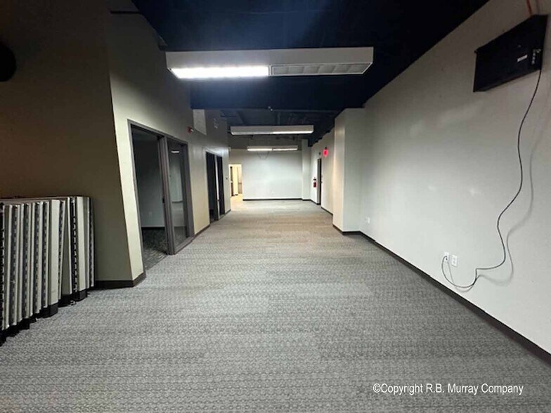 More Photos Of 1701 S Enterprise Ave, Springfield Office For Sale