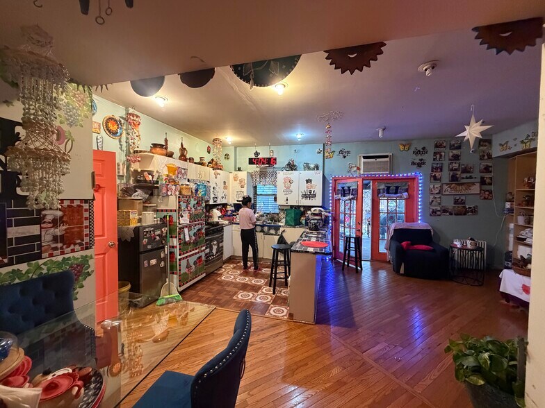 More Photos Of 4810 69th St, Woodside Storefront Retail Residential For Sale