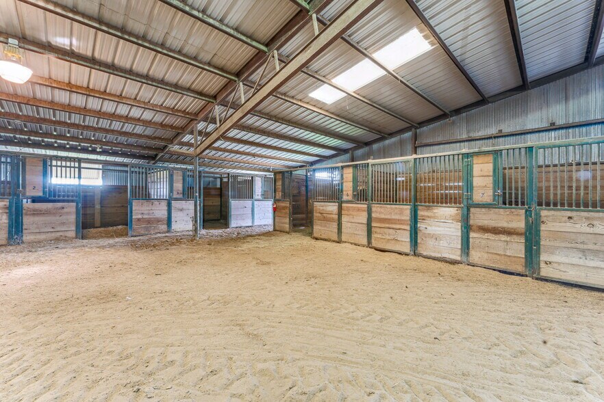 More Photos Of 7000 Hill City Hwy, Tolar Manufactured Housing Mobile Home Park For Sale