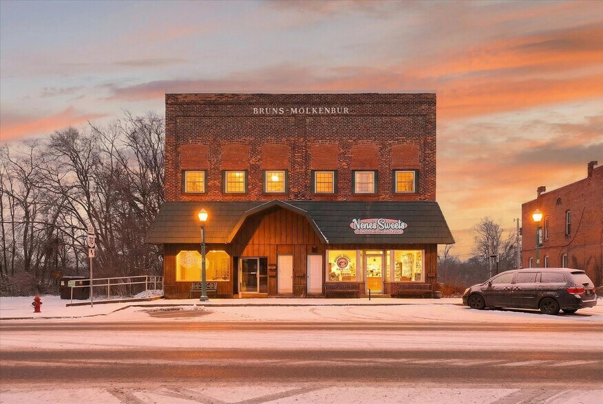 Primary Photo Of 135 E Main St, Woodville Storefront Retail Residential For Sale