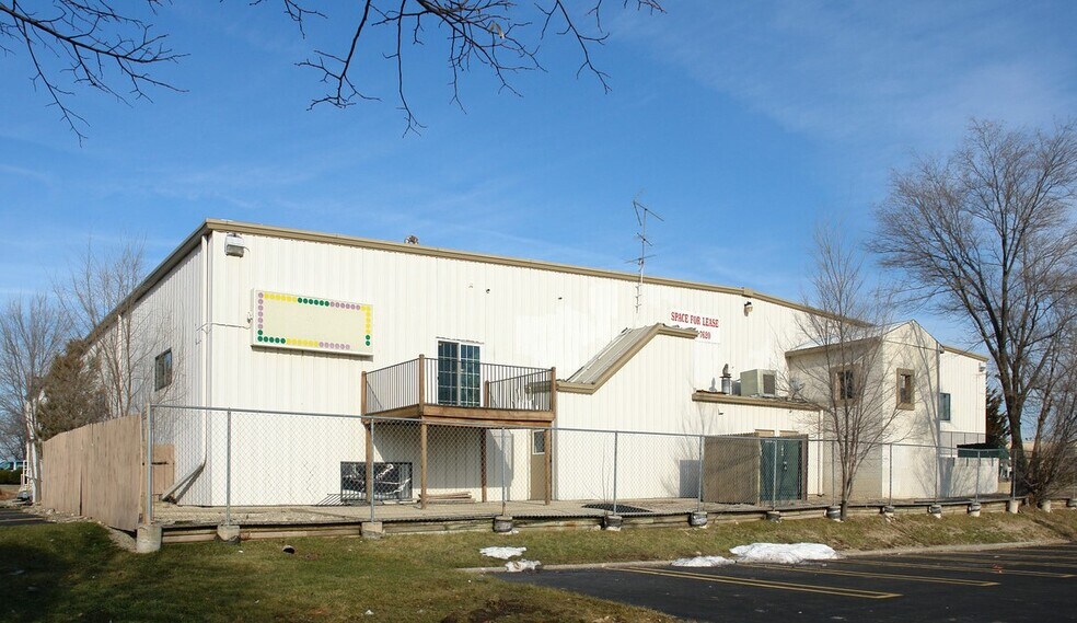 More Photos Of 7123 Cherryvale North Blvd, Rockford Medical For Lease