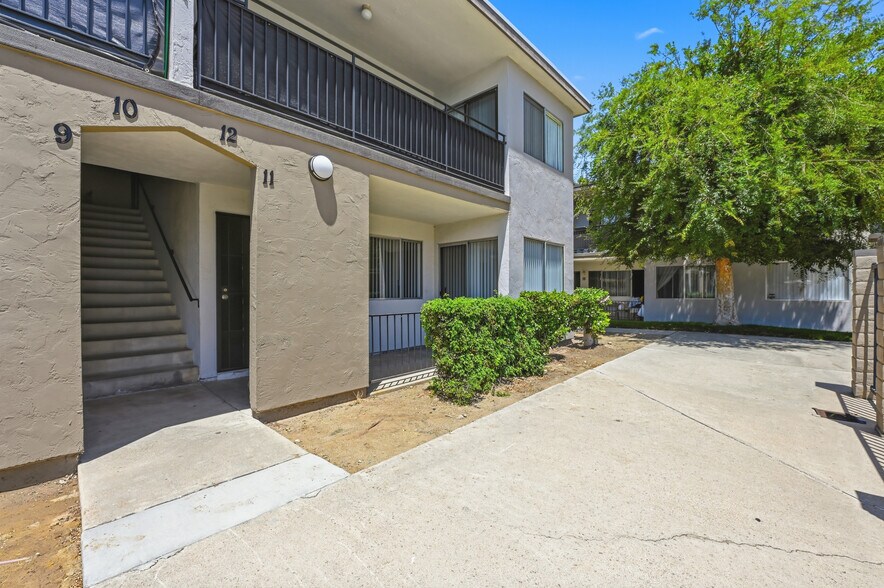 More Photos Of 444 Graves Ave, El Cajon Apartments For Sale