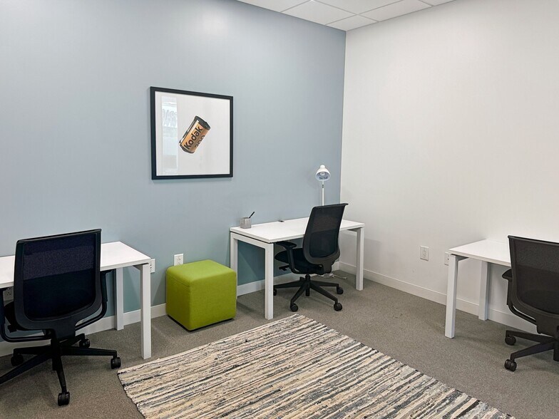 More Photos Of 4509 Creedmoor Rd, Raleigh Coworking Space