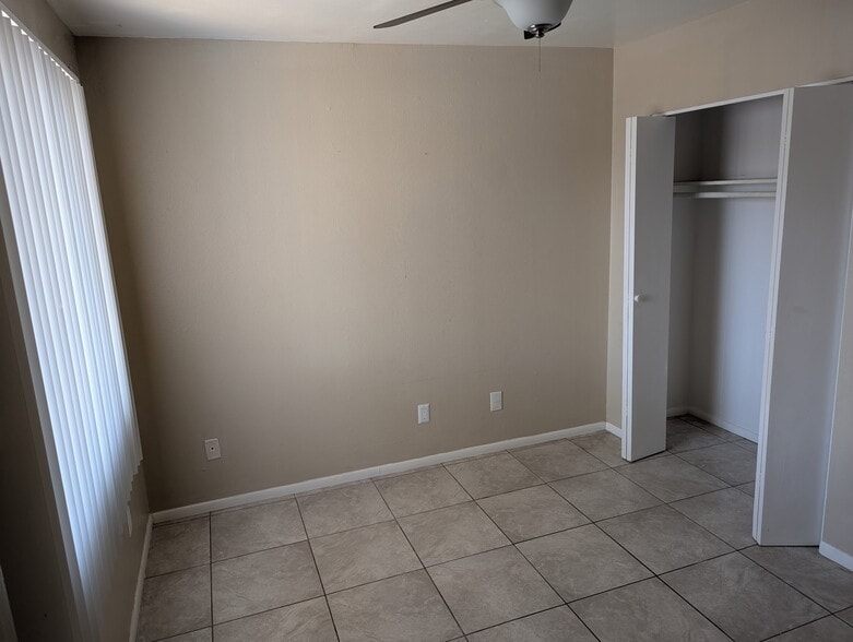 More Photos Of 4444 E Fairmount St, Tucson Apartments For Sale