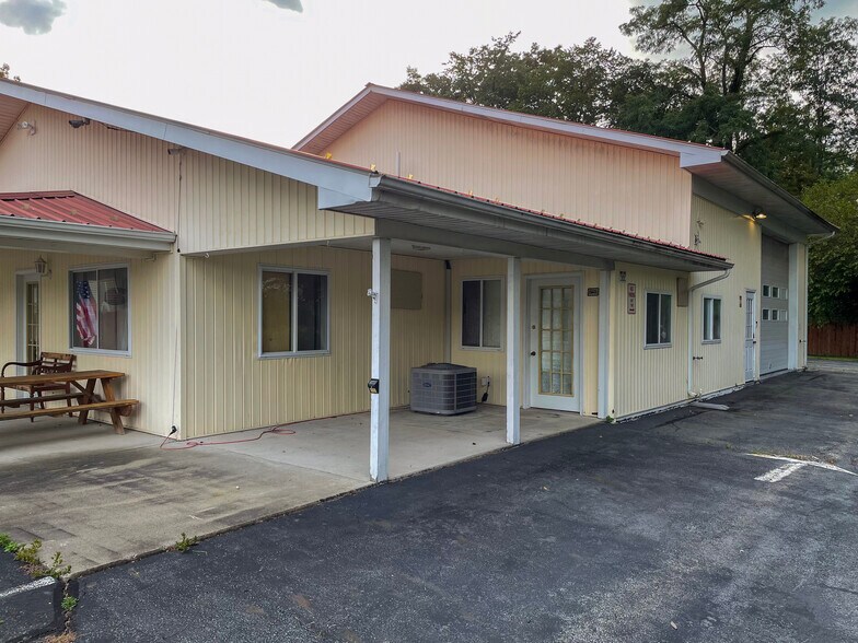 More Photos Of 7174 Route 209, Wawarsing Storefront For Sale