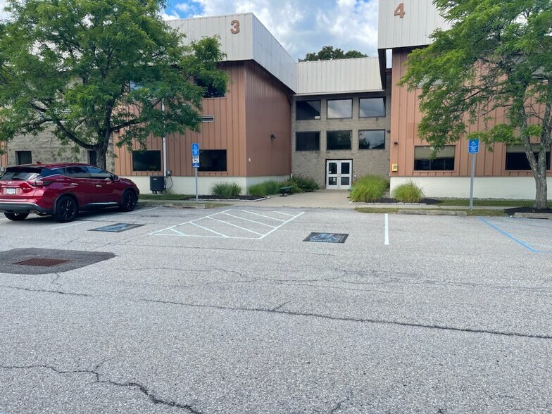 More Photos Of 29 Marshall Rd, Wappingers Falls Office For Lease