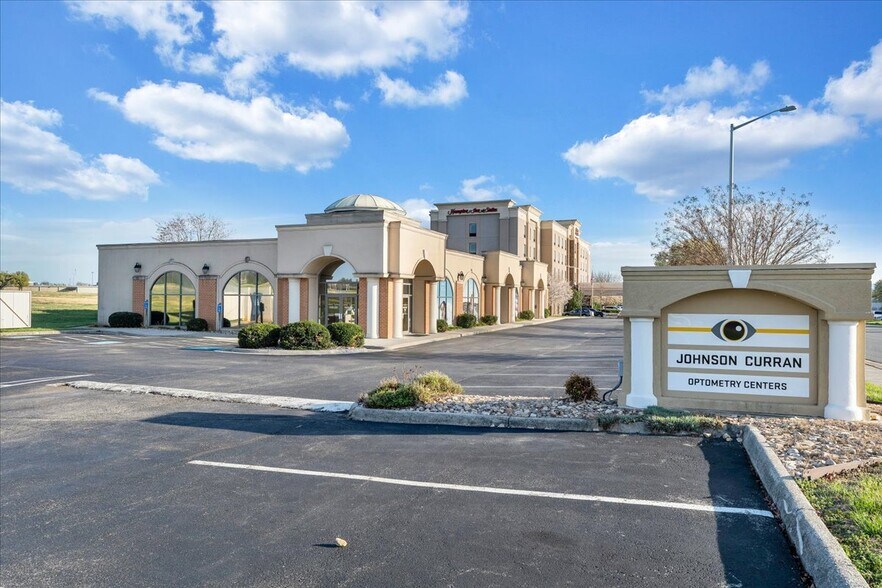 More Photos Of 5049 Valley View Blvd NW, Roanoke Office For Sale