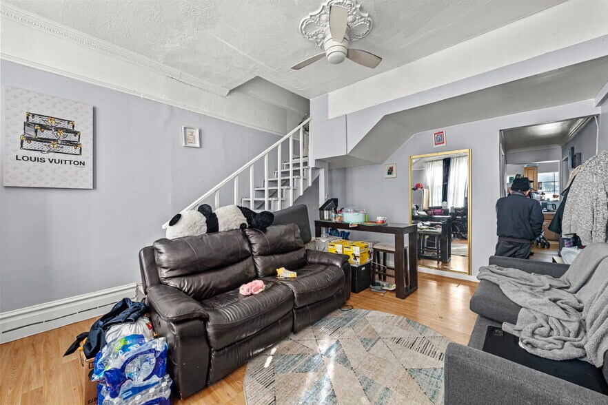 More Photos Of 1048-1050 Oak St, San Francisco Apartments For Sale