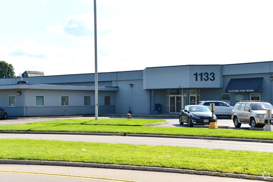 More Photos Of 1133 S Edwin C Moses Blvd, Dayton Flex For Sale