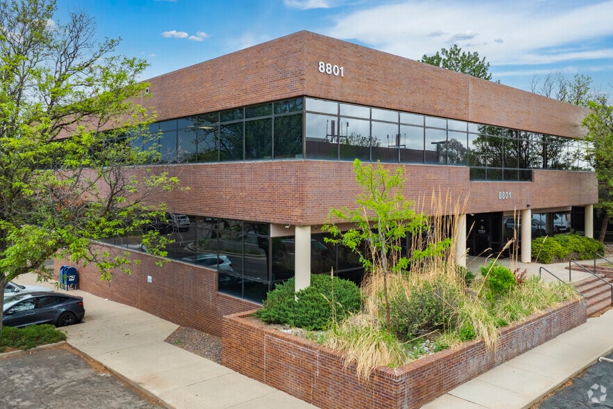 More Photos Of 8801 E Hampden Ave, Denver Unknown For Lease