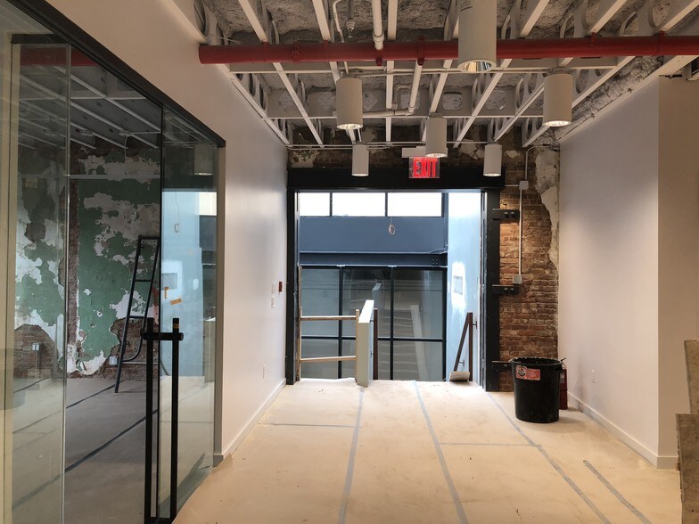 More Photos Of 839 Broadway, Brooklyn Freestanding For Lease