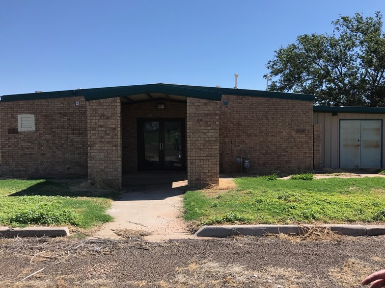 Primary Photo Of 809 Hoover Dr, Lubbock Office For Lease