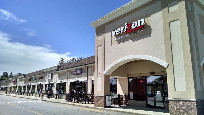 More Photos Of 1284-1292 Hooksett Rd, Hooksett Unknown For Lease