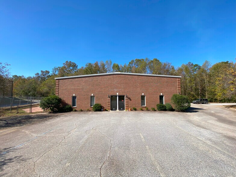 Primary Photo Of 70 Concourse Way, Greer Warehouse For Lease