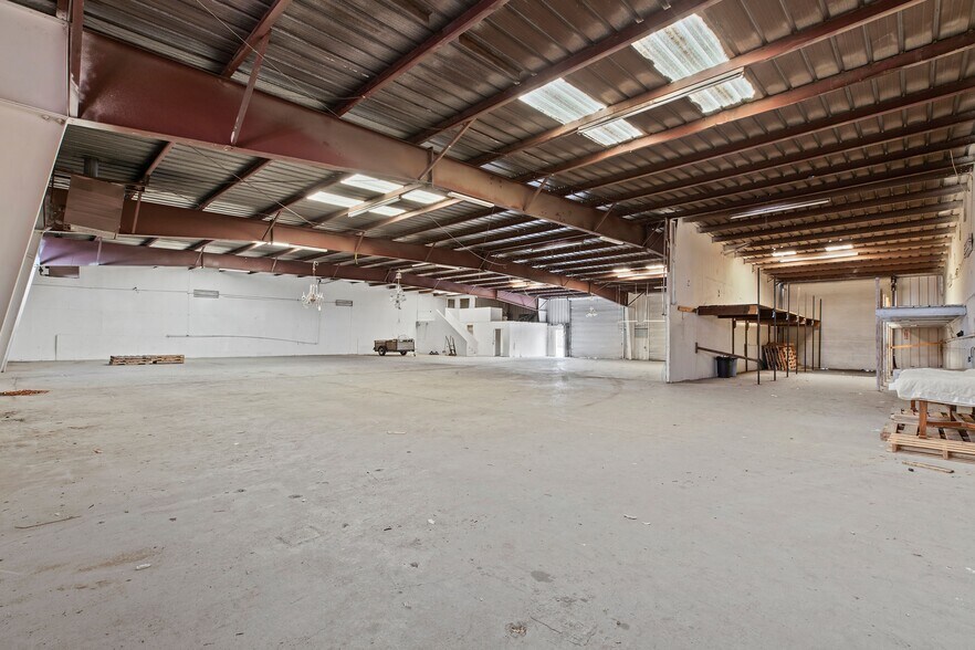 2205 Tenaya Dr, Modesto, CA 95354 Industrial For Lease