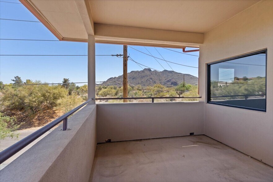More Photos Of 7530 E Nonchalant Ave, Carefree Medical For Sale