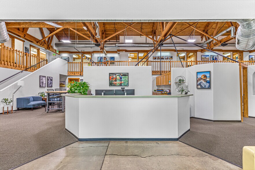 More Photos Of 340 A St, Ashland Office For Sale