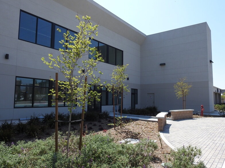 More Photos Of 25258 Redlands Blvd, Loma Linda Healthcare For Lease