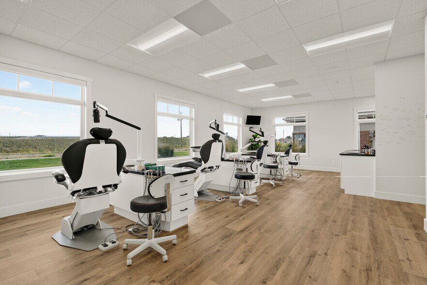 More Photos Of 688 Rigby Lake Dr, Rigby Healthcare For Sale