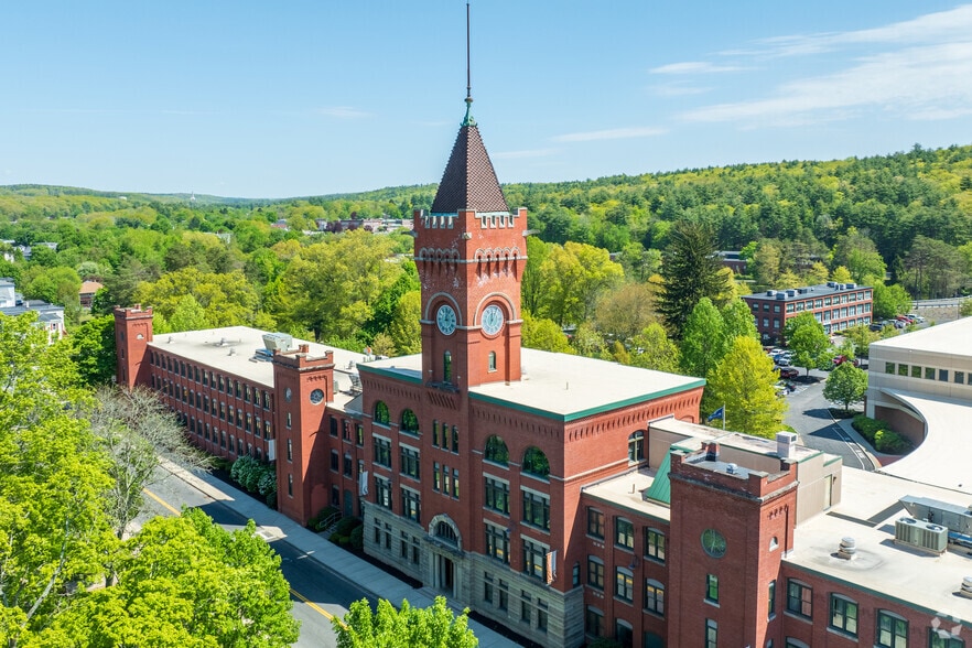 Primary Photo Of 14 Mechanic St, Southbridge Hotel For Sale